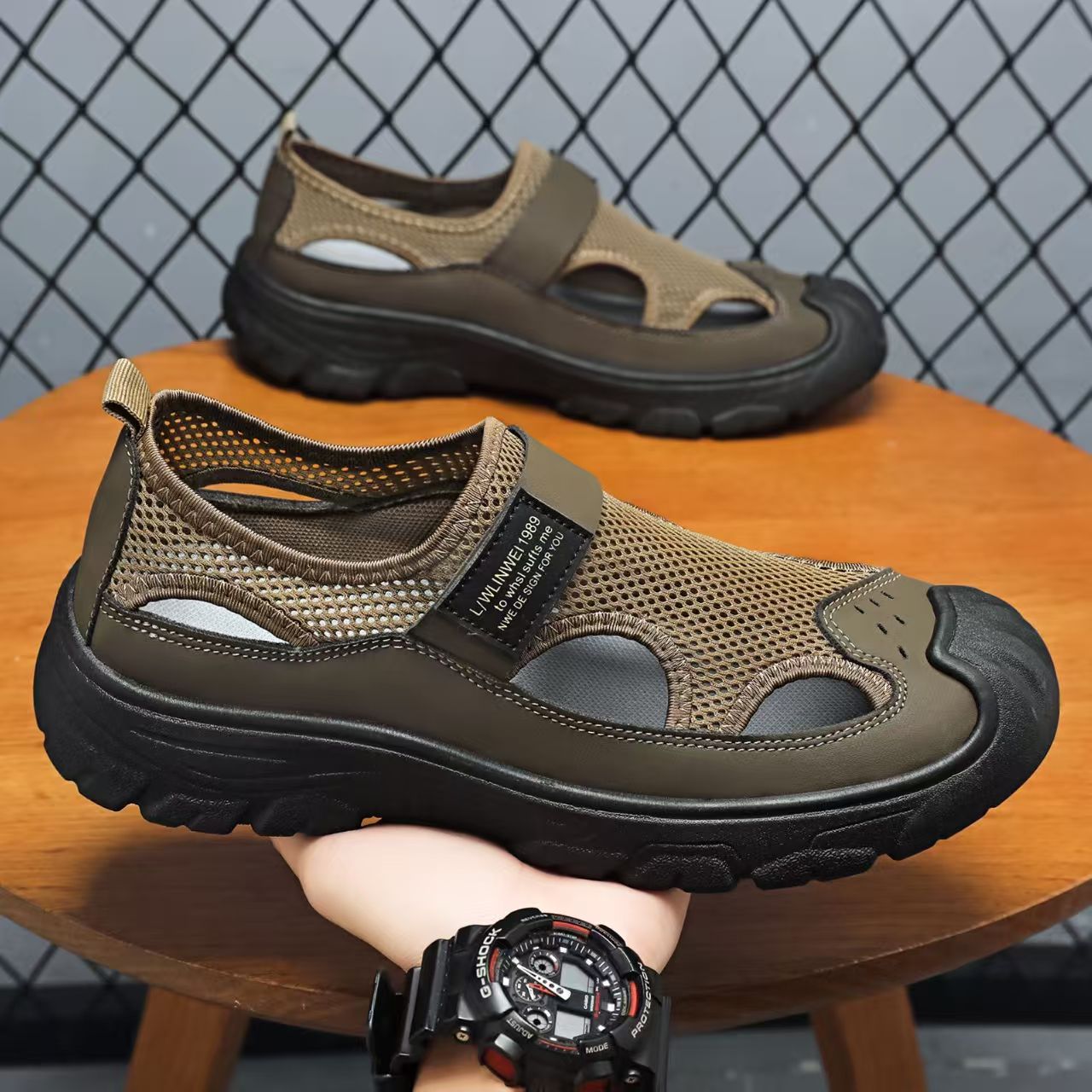 Sandal Kasual Man Mesh Baotou  - Velcro Hook Loop ulasan dan harga